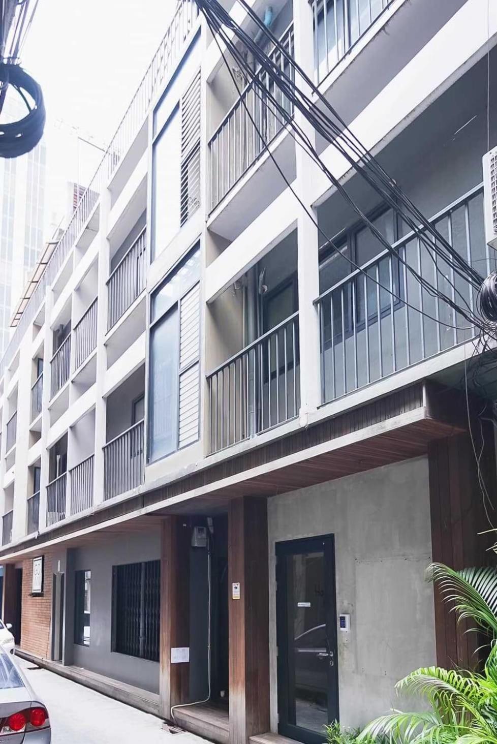 Z Go Inn Bts St Louis Silom V โกอินน์ บีทีเอส เซนต์หลุยส์ สีลม 3 방콕 외부 사진